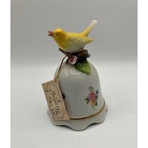 Music Box Porcelain Bell Yellow Bird Figurine Floral Design Decor Made in Japan‎